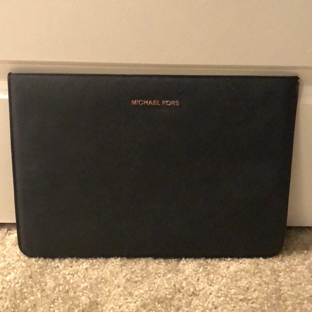 MICHAEL KORS LAPTOP SLEEVE